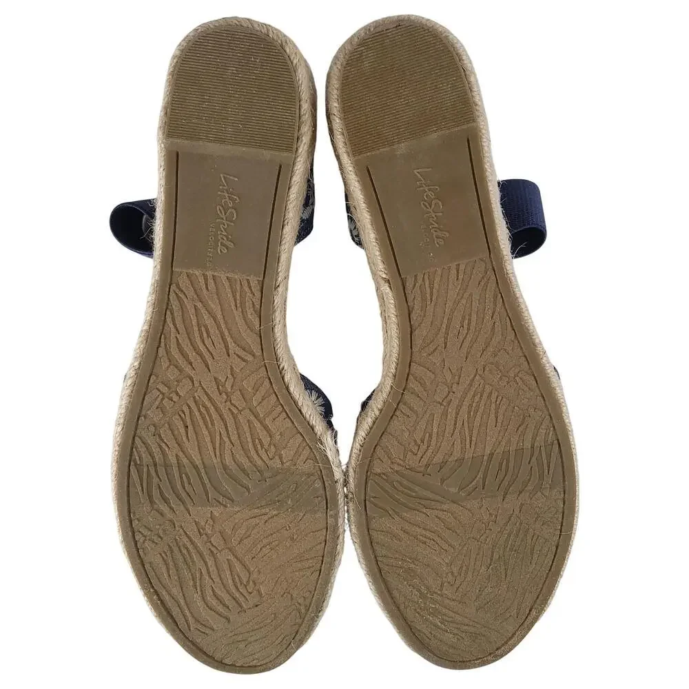 LifeStride Kaylee Sandals 9.5M Blue Denim Embroidered Wedge Heel Espadrille